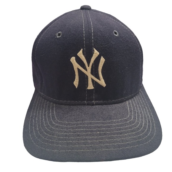 Vintage New York Yankees Hat Cap Fitted 7 1/4 Sports Specialties Pro Blue - Picture 1 of 7